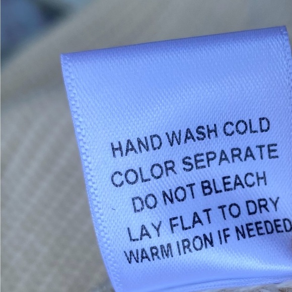 LE LIS Half Zip Sweater Dress NWT Size Medium - Picture 6 of 6